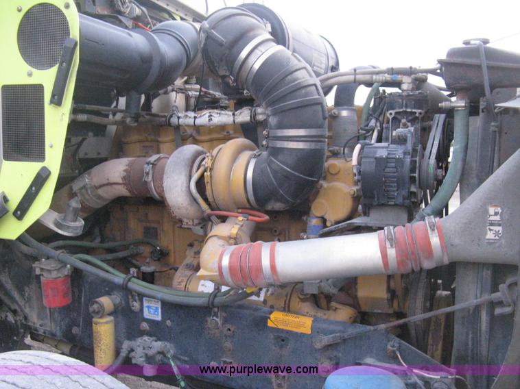 image for item E3305 1997 Kenworth T800 semi truck