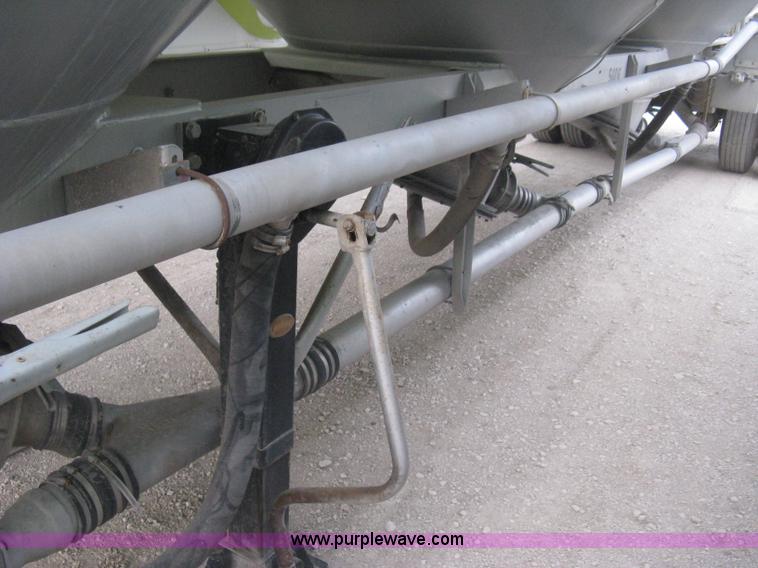 image for item E3308 1996 Heil tandem axle bulk transport trailer