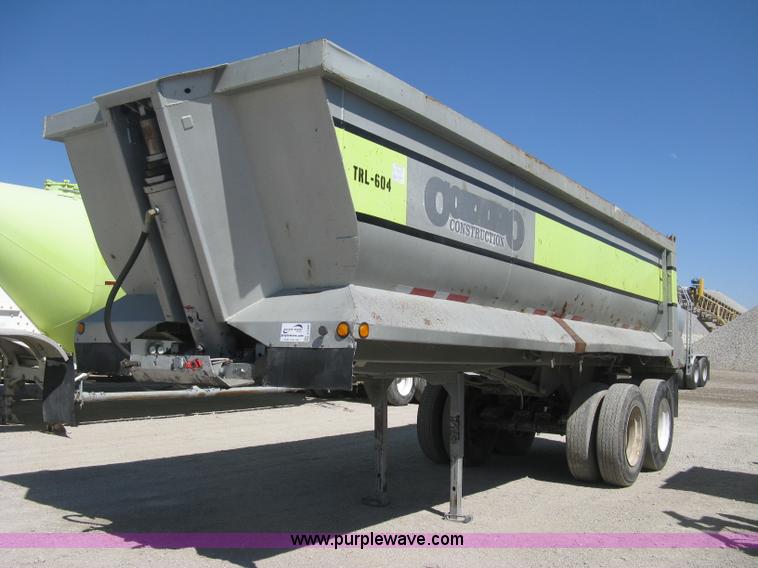 image for item E3309 1994 Hilbuilt end dump tandem axle trailer