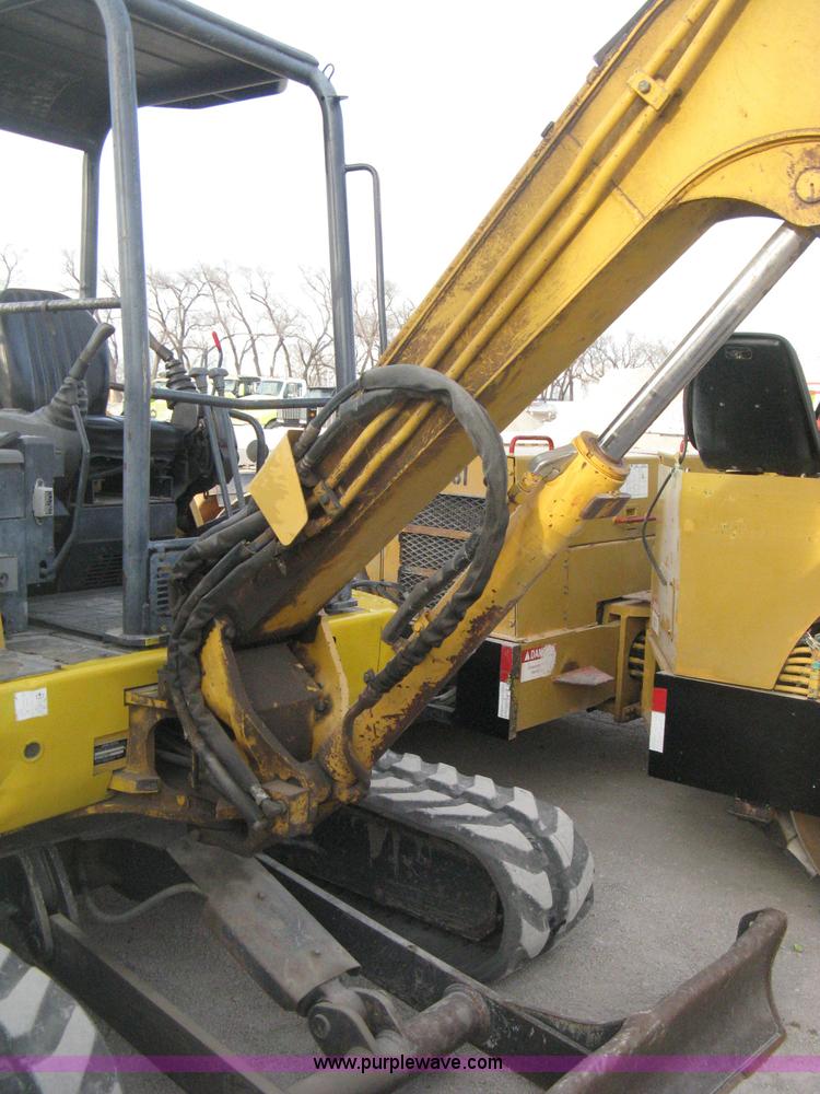image for item E3315 2000 John Deere 50 ZTS mini excavator