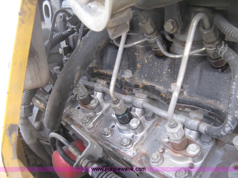 image for item E3315 2000 John Deere 50 ZTS mini excavator