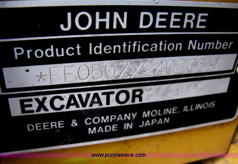 image for item E3315 2000 John Deere 50 ZTS mini excavator