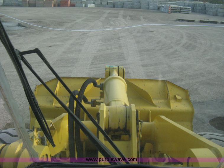 image for item E3317 1999 Komatsu WA380-3MC wheel loader