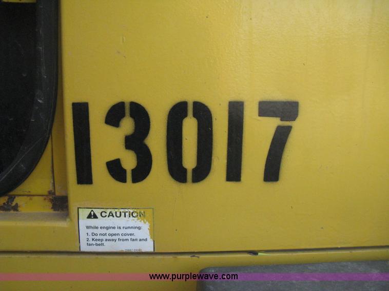 image for item E3317 1999 Komatsu WA380-3MC wheel loader