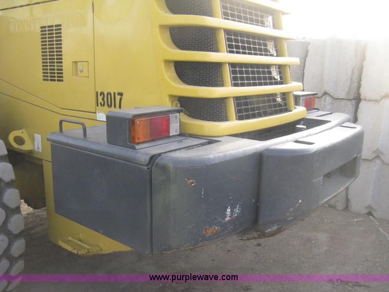 image for item E3317 1999 Komatsu WA380-3MC wheel loader