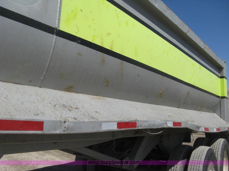 image for item E3319 1993 Hilbuilt end dump tandem axle trailer