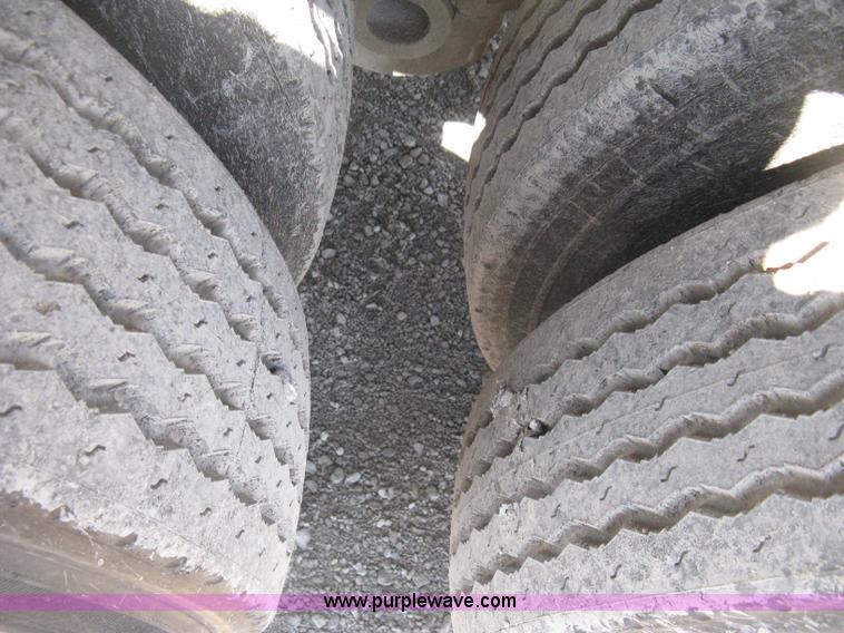 image for item E3319 1993 Hilbuilt end dump tandem axle trailer