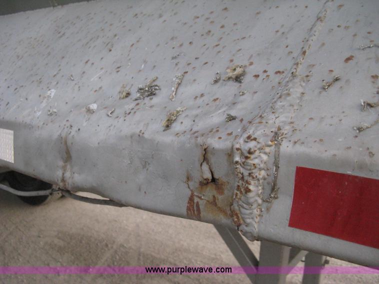 image for item E3319 1993 Hilbuilt end dump tandem axle trailer