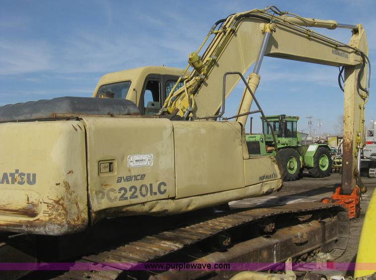image for item E3321 1995 Komatsu PC220LC excavator