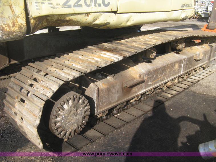 image for item E3321 1995 Komatsu PC220LC excavator