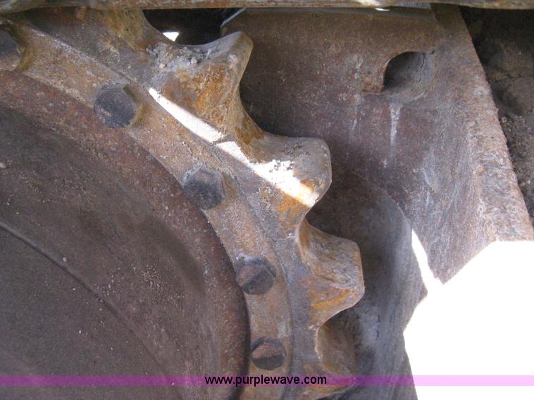 image for item E3321 1995 Komatsu PC220LC excavator