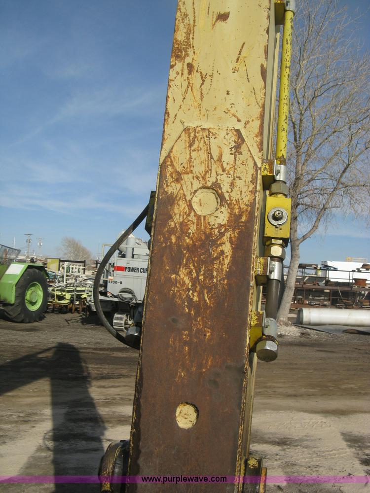 image for item E3321 1995 Komatsu PC220LC excavator