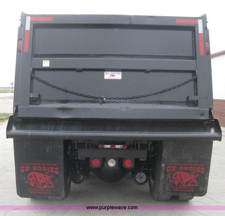 image for item E3373 1995 International 4900 dump truck