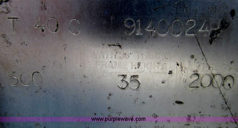 image for item E3840 1991 Ford F800 bucket truck