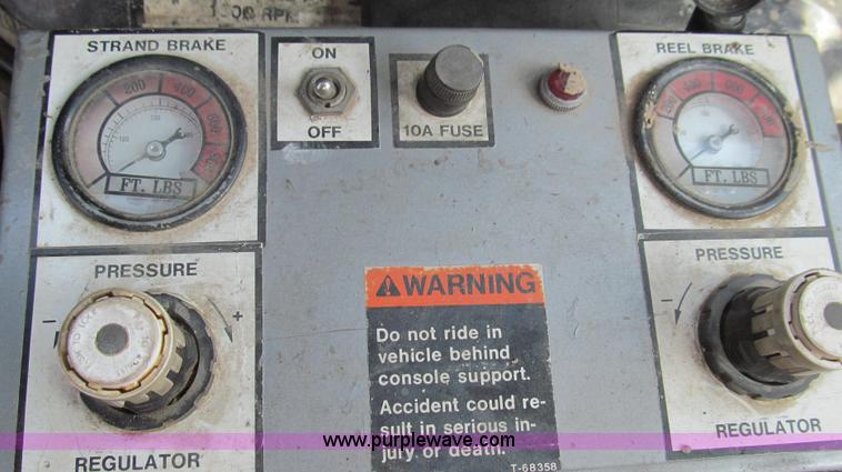 image for item E3840 1991 Ford F800 bucket truck