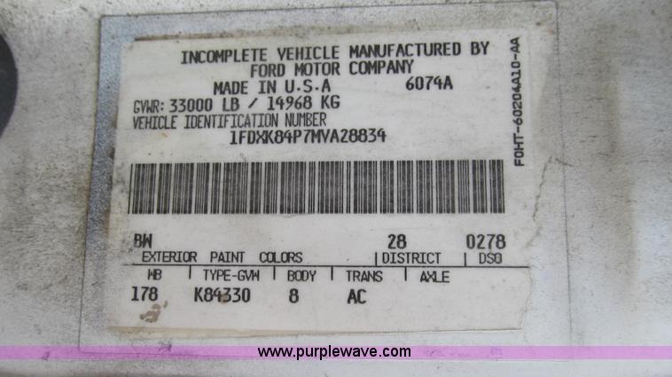 image for item E3840 1991 Ford F800 bucket truck