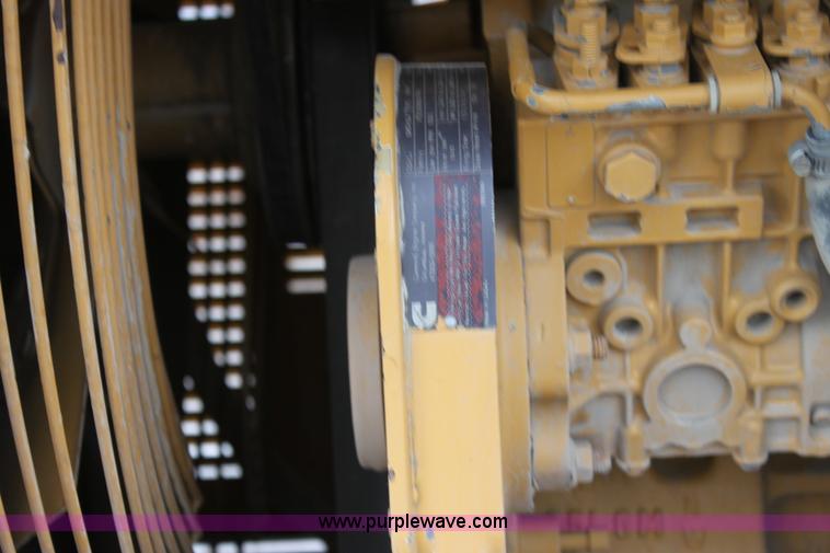 image for item E4315 Champion 720A Series IV articulated motor grader