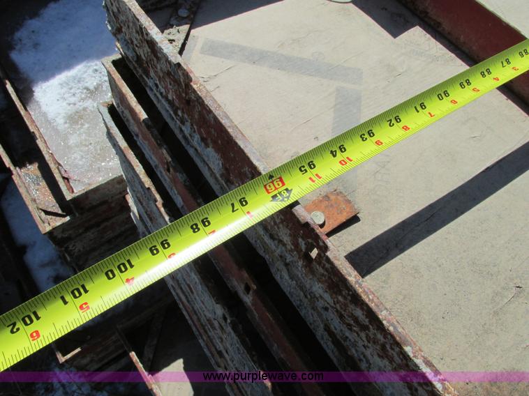 image for item E5023 Symons concrete wall forms