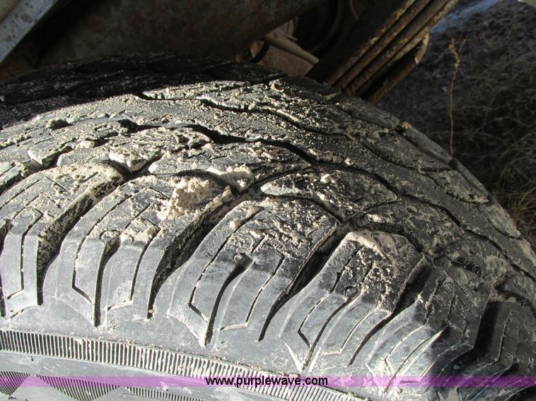 image for item E5025 1990 Ford F250 XLT Lariat SuperCab pickup truck