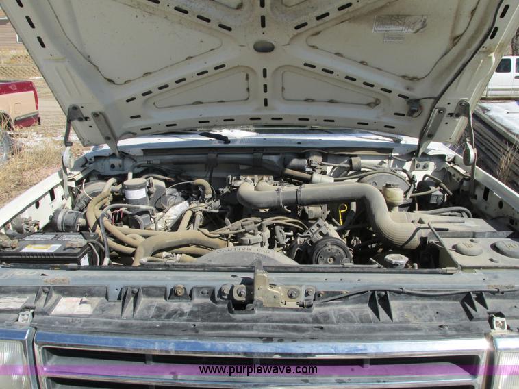 image for item E5025 1990 Ford F250 XLT Lariat SuperCab pickup truck