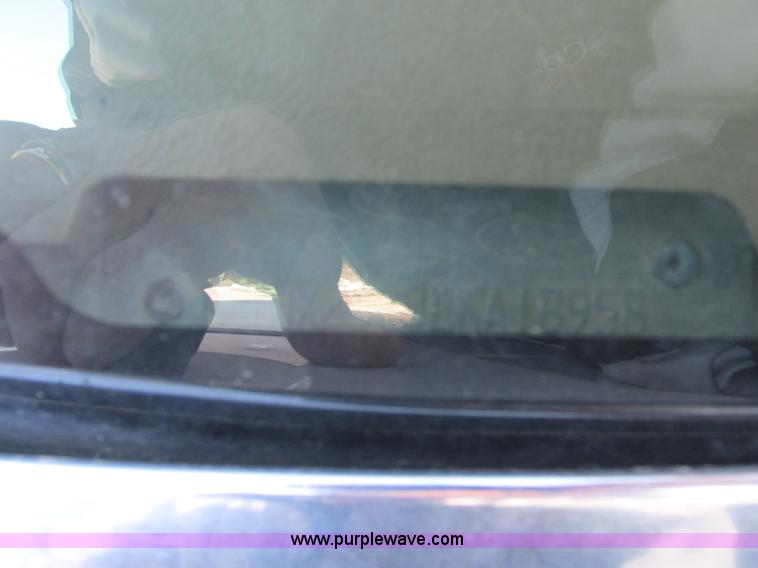 image for item E5025 1990 Ford F250 XLT Lariat SuperCab pickup truck