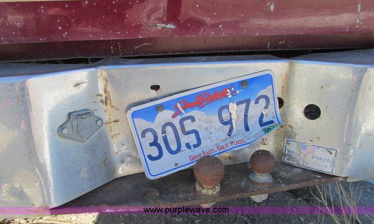 image for item E5026 1989 Ford F250 XLT Lariat SuperCab pickup truck