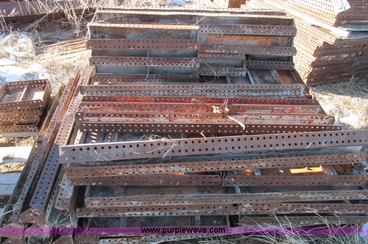 image for item E5027 Approximately 15 pallets of EFCO steel concrete forms and connectors
