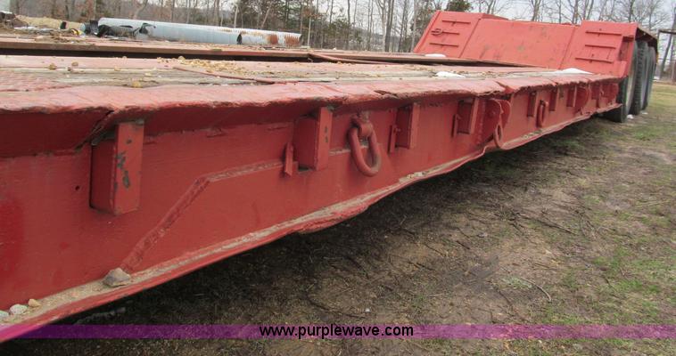 image for item E5921 1976 Trailbec FB600-DE detatch triple axle low boy trailer