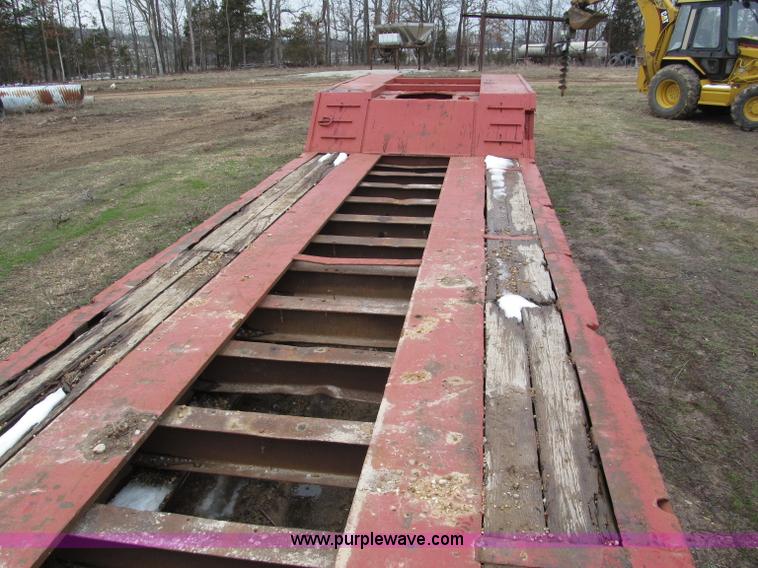 image for item E5921 1976 Trailbec FB600-DE detatch triple axle low boy trailer