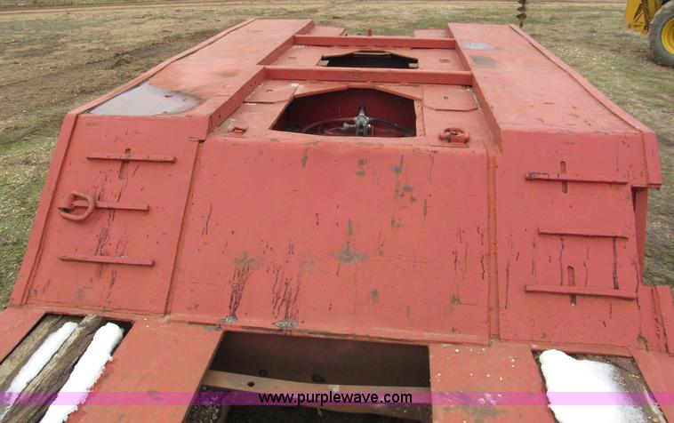 image for item E5921 1976 Trailbec FB600-DE detatch triple axle low boy trailer