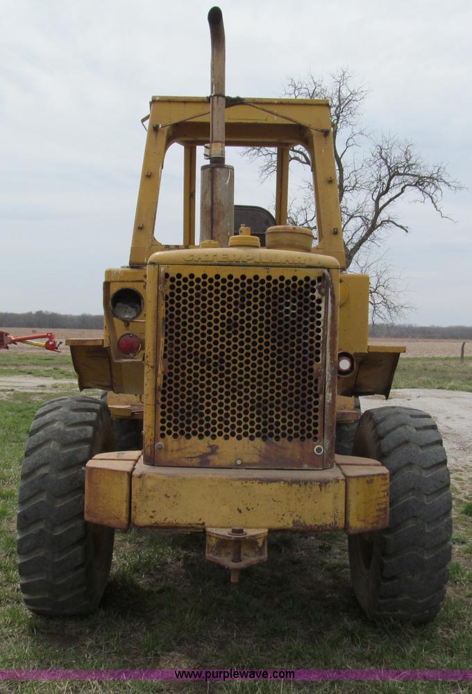 image for item E5963 1973 Caterpillar 920 wheel loader