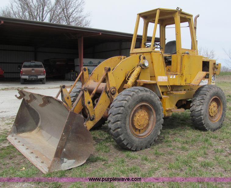 image for item E5963 1973 Caterpillar 920 wheel loader