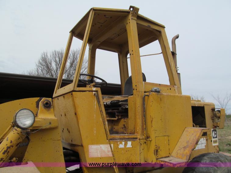image for item E5963 1973 Caterpillar 920 wheel loader