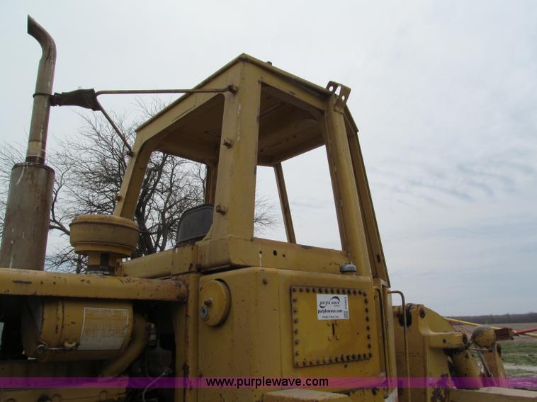 image for item E5963 1973 Caterpillar 920 wheel loader