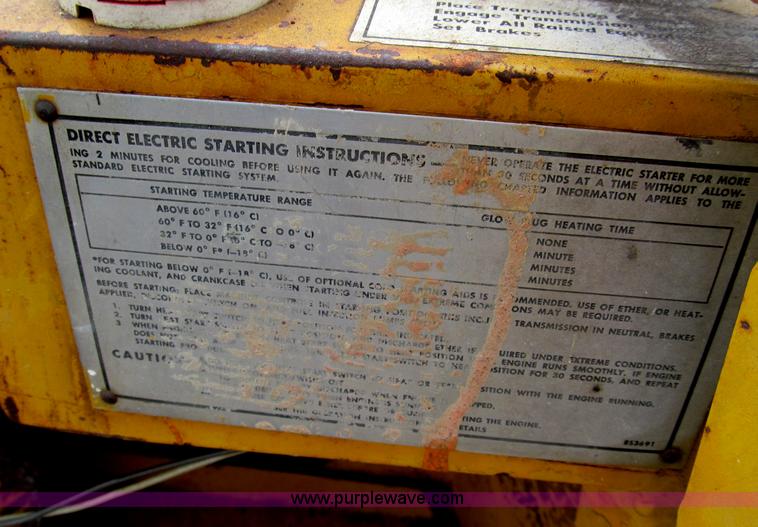 image for item E5963 1973 Caterpillar 920 wheel loader