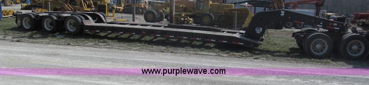 image for item E5968 1998 Fontaine 55 ton triple axel detach lowboy trailer