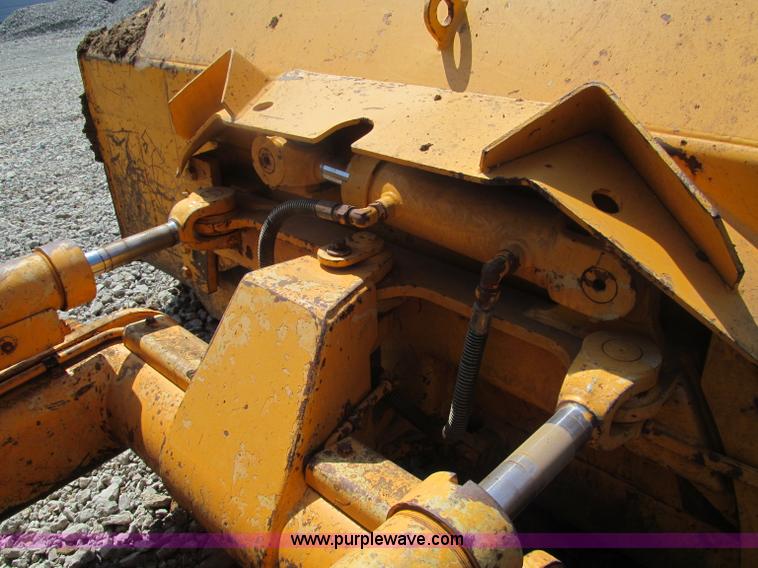 image for item E5969 Dressta TD-9M dozer