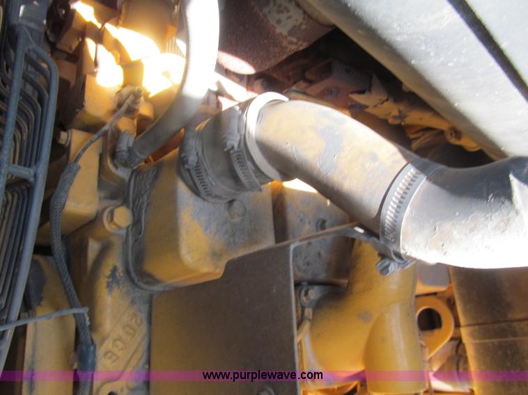 image for item E5969 Dressta TD-9M dozer