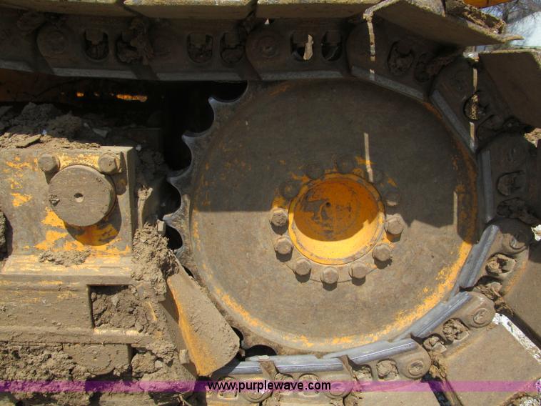 image for item E5969 Dressta TD-9M dozer