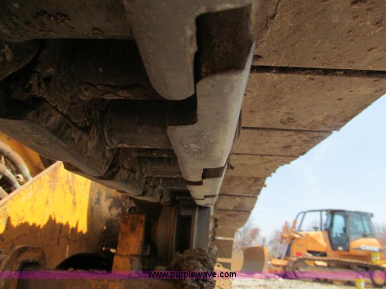 image for item E5969 Dressta TD-9M dozer