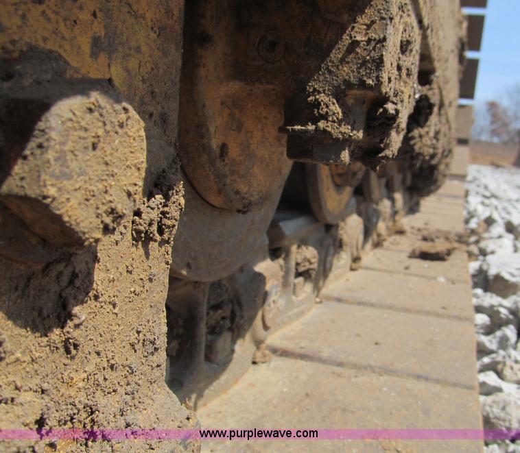 image for item E5969 Dressta TD-9M dozer