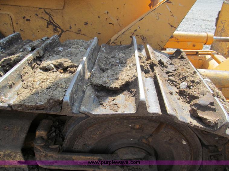 image for item E5969 Dressta TD-9M dozer