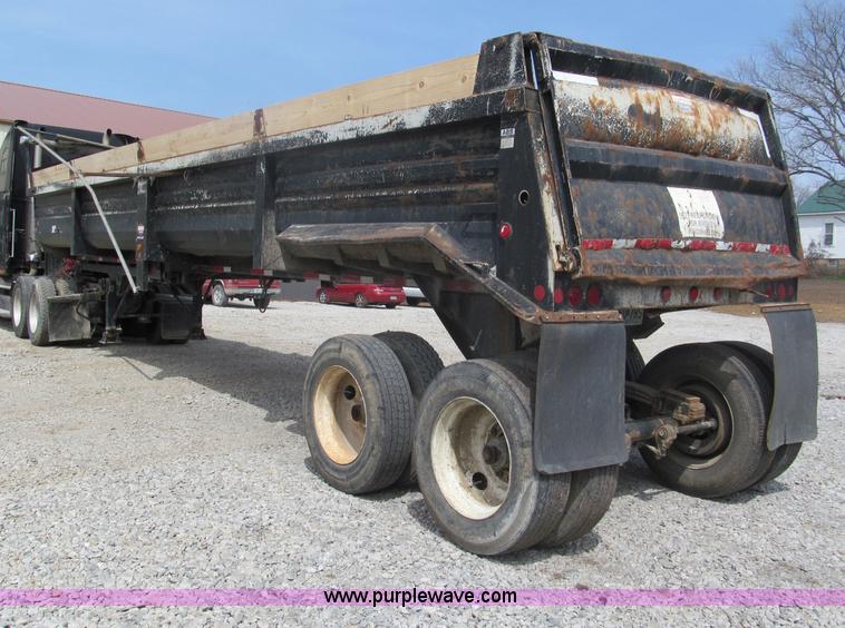 image for item E5970 2000 Lufkin 38' end dump trailer