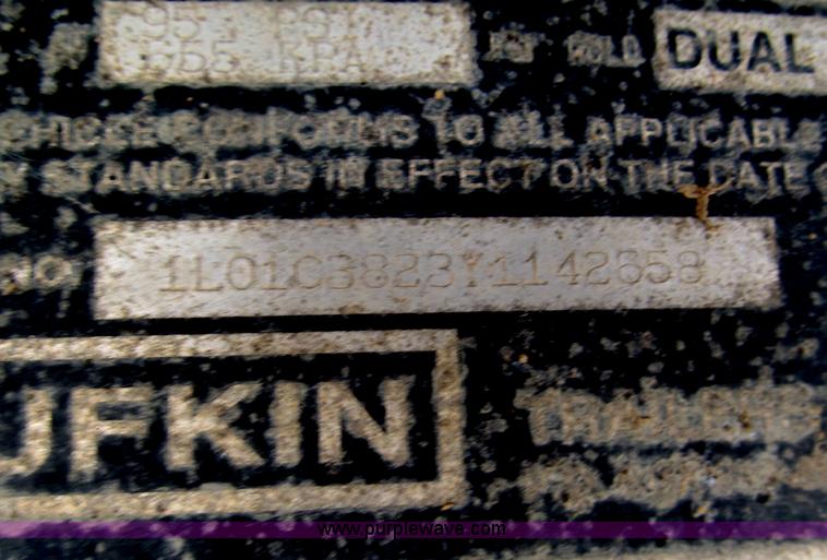 image for item E5970 2000 Lufkin 38' end dump trailer