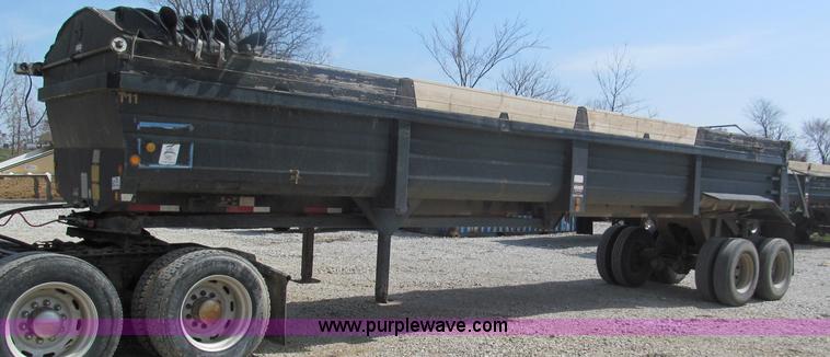 image for item E5971 2000 Lufkin 38' end dump trailer