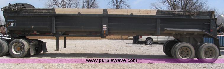 image for item E5971 2000 Lufkin 38' end dump trailer