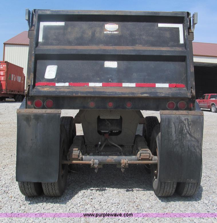 image for item E5971 2000 Lufkin 38' end dump trailer