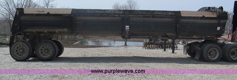 image for item E5971 2000 Lufkin 38' end dump trailer