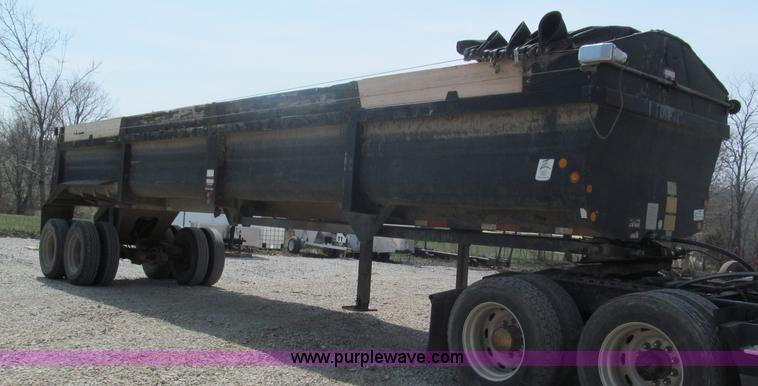 image for item E5971 2000 Lufkin 38' end dump trailer