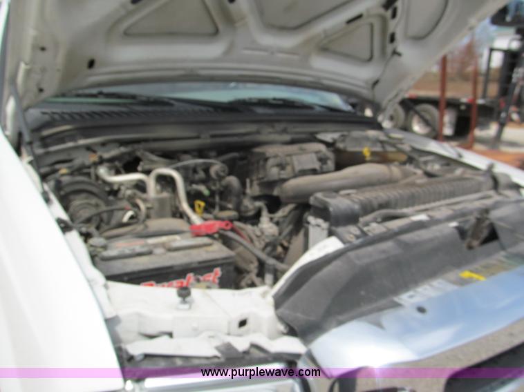 image for item E5972 2006 Ford F250 Super Duty XLT Crew Cab pickup truck